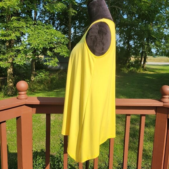 Slinky Brand Yellow Gathered Scoop Neck Tunic Tank Women’s Sz Small Asymmetrical - Picture 7 of 14